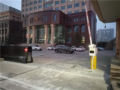 智能停車場施工 價格與服務并重，以服務至上為核心理念